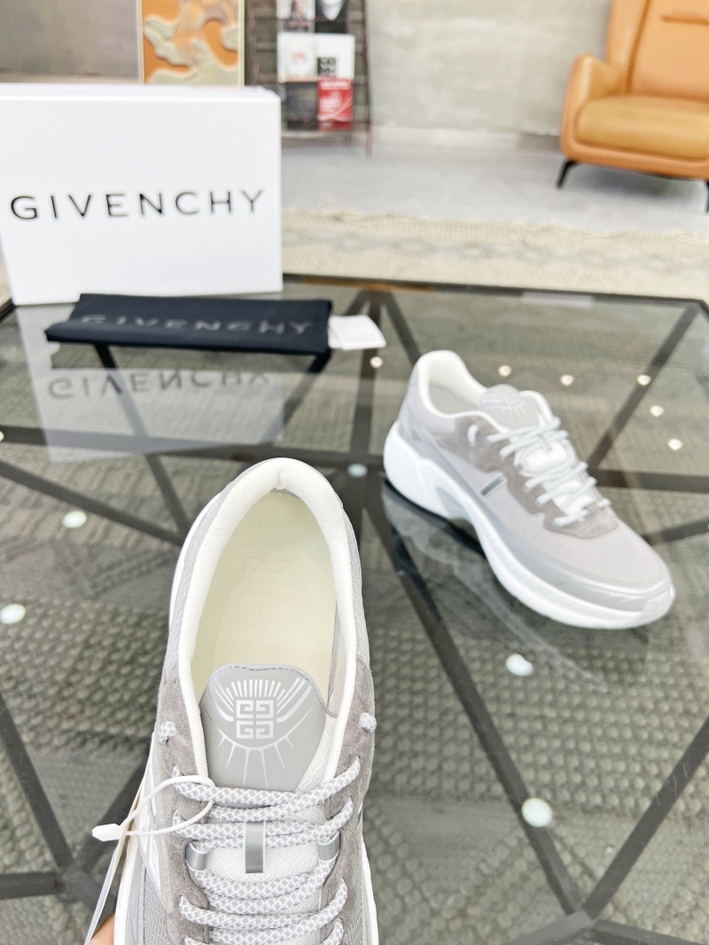 Givenchy Sneakers